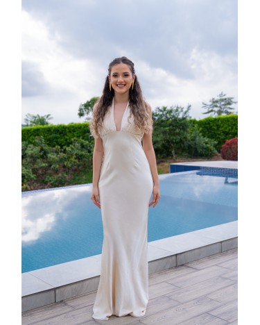 VESTIDO CREMA MAN